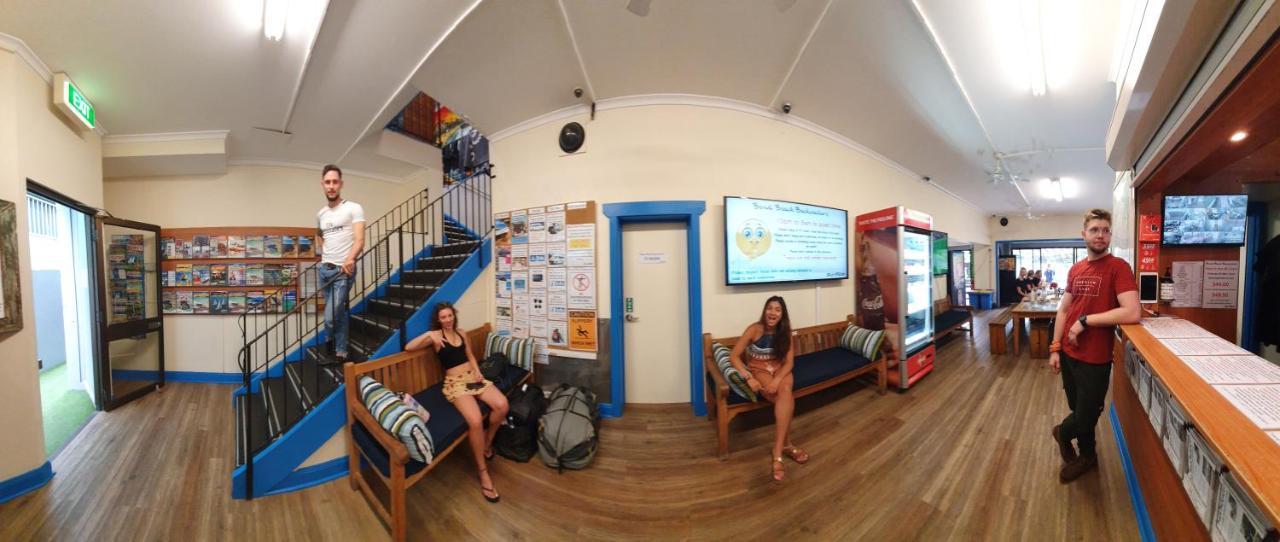 Bondi Beach Backpackers Сидни Екстериор снимка